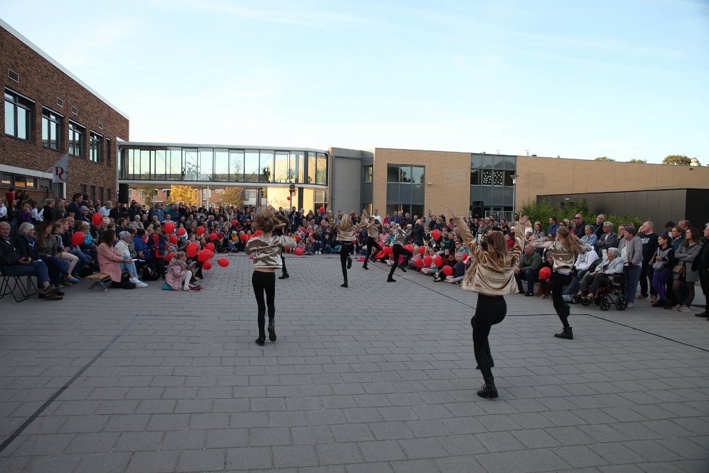 Schoolplein Festival B 520.jpg